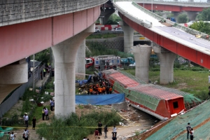 방화대교 접속도로 붕괴…2명 사망 1명 부상