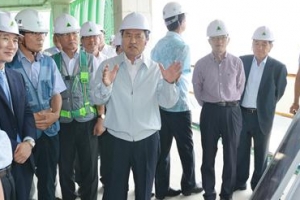 ‘東에 번쩍 西에 번쩍’ 부산시장 현장 행정