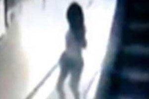 [영상]여장남자,한밤 귀가女 따라와