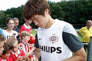 박지성 PSV 복귀전 미뤄질 수도