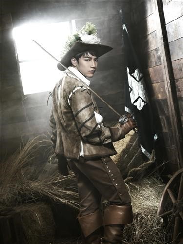 2PM 준케이가 뮤지컬 ‘삼총사’의 주역에 발탁됐다.