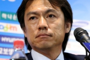 홍명보 “팬들의 요구 충족시킬 시점 왔다”