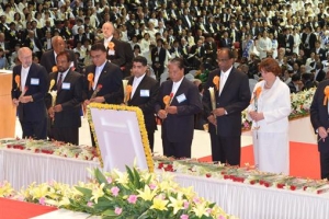 문선명 총재 사후 1년, 통일교의 현재는…