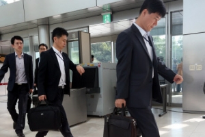 檢, 대통령 기록물 열람·사본 압수 작업 착수