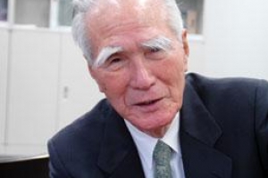 무라야마 일본 前총리 “野 통합 개헌저지하자”