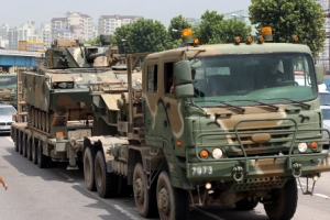 국군의 날 행사 참가 장비 이동