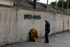 日과 너무 다른 獨