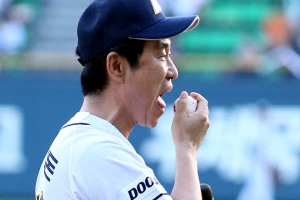 [프로야구] 독수리만 만나면 ‘발톱 빠진 곰’