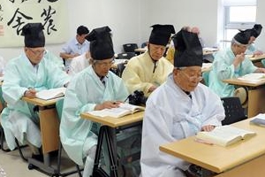 백발들의 100℃ 향학열 공자님도 맹자님도 깜짝?