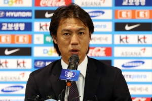 홍명보 “국내·유럽 차별없다…조직력이 최대 과제”