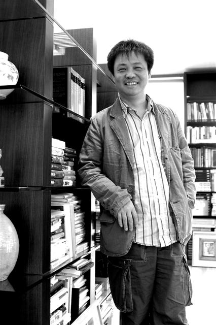 중국 작가 위화