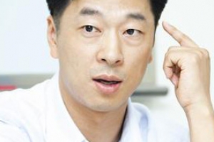 [커버스토리-라면 50년-모디슈머가 재창조하는 시대] 카페 라면천국 운영 ‘라통’ 최용민 팔도 면연구팀장의 조리 비법