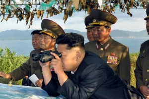 김정은, 연평도 도발 해안포부대 또 시찰