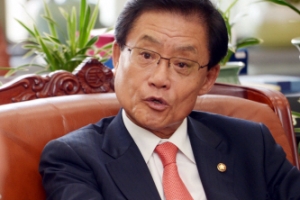 [韓日 관계 개선을 위한 제언] “日의원 중 아베 정책 비판 많아…의원 교류 통해 관계 회복 가능”