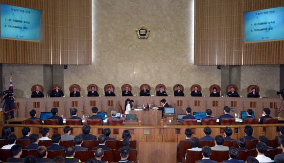 통상임금 소송에 관한 공개 변론이 5일 서울 서초동 대법원에서 진행되고 있다. 