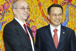 러셀 美차관보 “6자회담 재개보다 목적에 초점맞춰야”