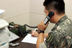 남북 서해 軍통신선 163일 만에 ‘通했다’