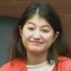 한인 모친 살해女, 법정 들어서 카메라 보자마자 ‘방긋’