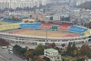 [이슈&이슈] 전주종합경기장 개발 ‘약’일까 ‘독’일까