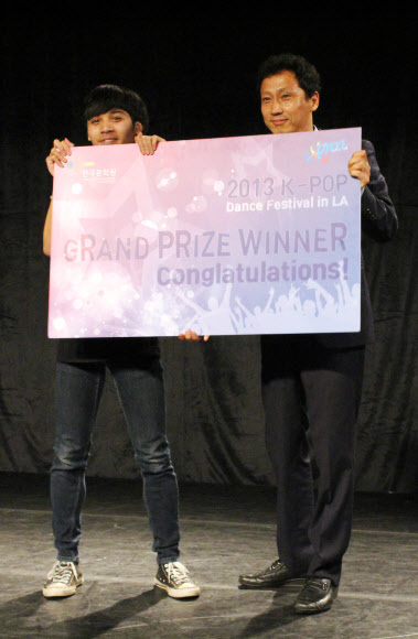 K팝 커버댄스 최강자 인증 