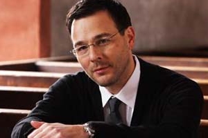 “결승선 모르는 장거리 선수…성악가의 인생이란 그런 것”