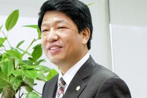 [의정 포커스]  ‘의정대상’ 최고의장상 받은 천범룡 관악구의장