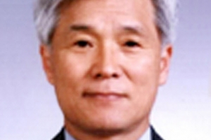 장승필 4대강 조사위 위원장 자격 논란 속 전격사퇴