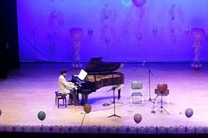 “배 속 아기와 함께 들으니 너무 좋아요”