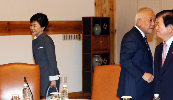 [3자 회담] 박 대통령과 새누리당 황우여 대표, 민주당 김한길 대표