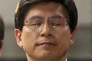 [채동욱 검찰총장 사퇴 후폭풍] “채총장 감찰 지시 배경에 의문” 檢 내부 술렁… 일부 제2검난 우려