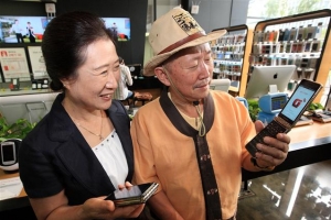 이통사 “50 ~ 60대 잡아라” 서비스 경쟁