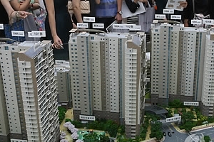 아파트 전세가율 70% 넘는 지역 속출…10년만에 최고