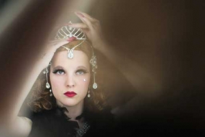 국제 스트립쇼대회 ‘뉴커머 나이트’