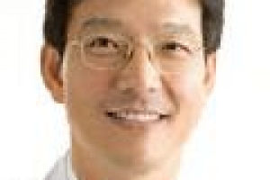 용산구 ‘국민사위’ 함익병과 함께하는 피부 강좌