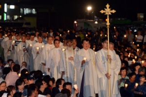 법원, 국정원 전·현직 간부 2명 기소명령