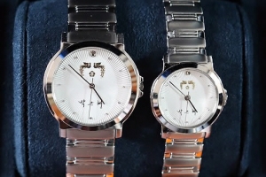 새누리 의원 전원에 ‘박근혜 시계’ 선물