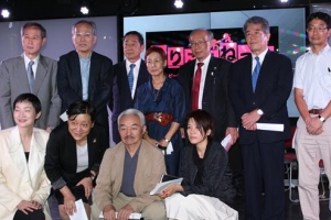 “반한 시위 반대” 日 지식인 좌우합작 단체 출범