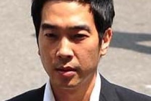 고영욱 2년6개월로 감형…“반성” 전자발찌 10년→3년