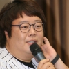 [포토] ‘재미삼아’ 류담, 함께 야구해요