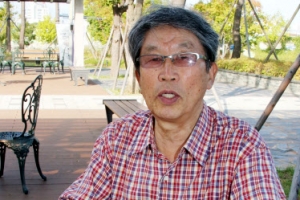 “50년대 울산말 찾아 녹음기 들고 장터 돌았죠”