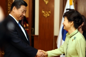 朴대통령 “北 핵포기 中협조 요청” 시진핑 주석 “北 핵보유 반대”