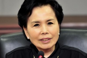 “파독 근로자 애환 달래드리고 싶어”