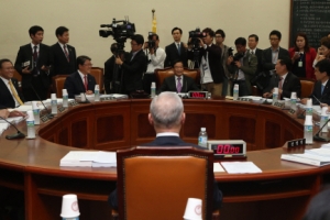 “국내 수사파트 대폭 보강”… 야당과 격돌 불가피