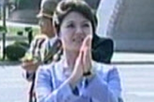 北 리설주 24일만에 등장…건물 준공식 참석