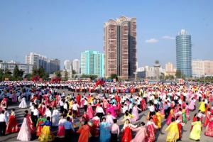 北 노동당 창건 68주년 기념행사… 김정은 충성 강조