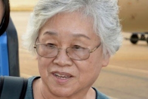 “케네스 배 모친, 아들과 평양병원서 상봉”