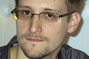 “스노든은 나서기 싫어하는 매우 조용한 사람”