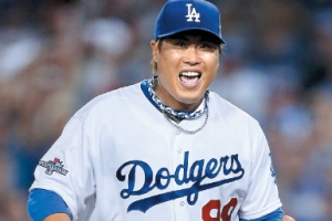 [MLB] 11타자 연속 범타 괴물투 구세주 ‘류키’… 벼랑 끝의 다저스 구원