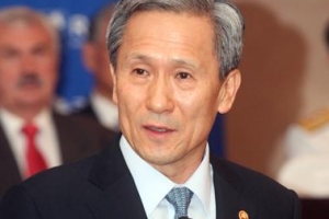 김관진,’음성적 軍동향보고 폐지’등 기무사 개혁 지시