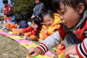 꼬마화가들 실력 발휘 하는 날